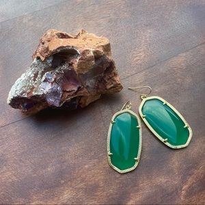 🤎SOLD🤎 Kendra Scott Danielle Large Oval Statement Green Earrings Gold Tone